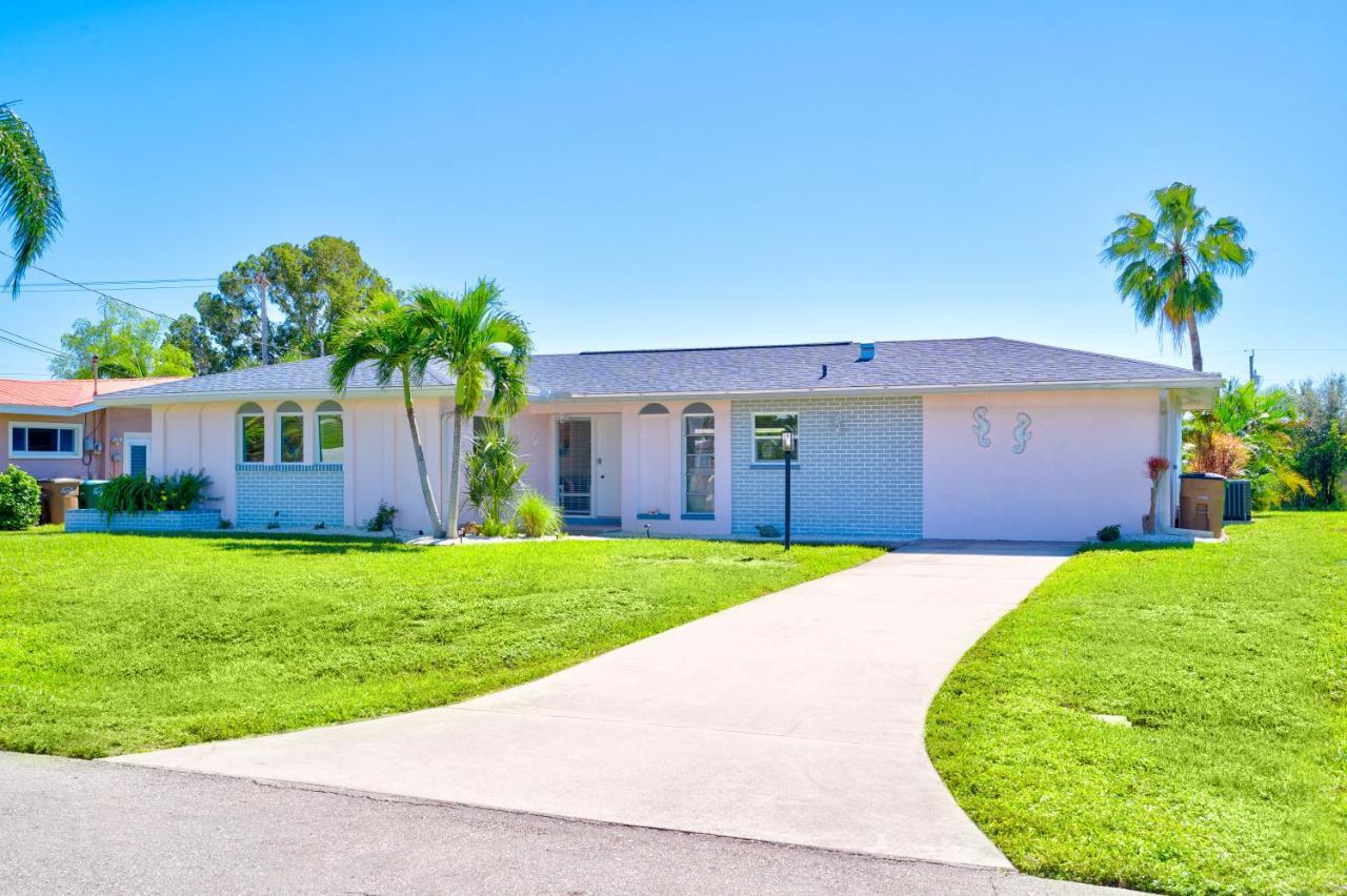 Cozy 60'S Home, City & Canal Located Cape Coral Eksteriør bilde